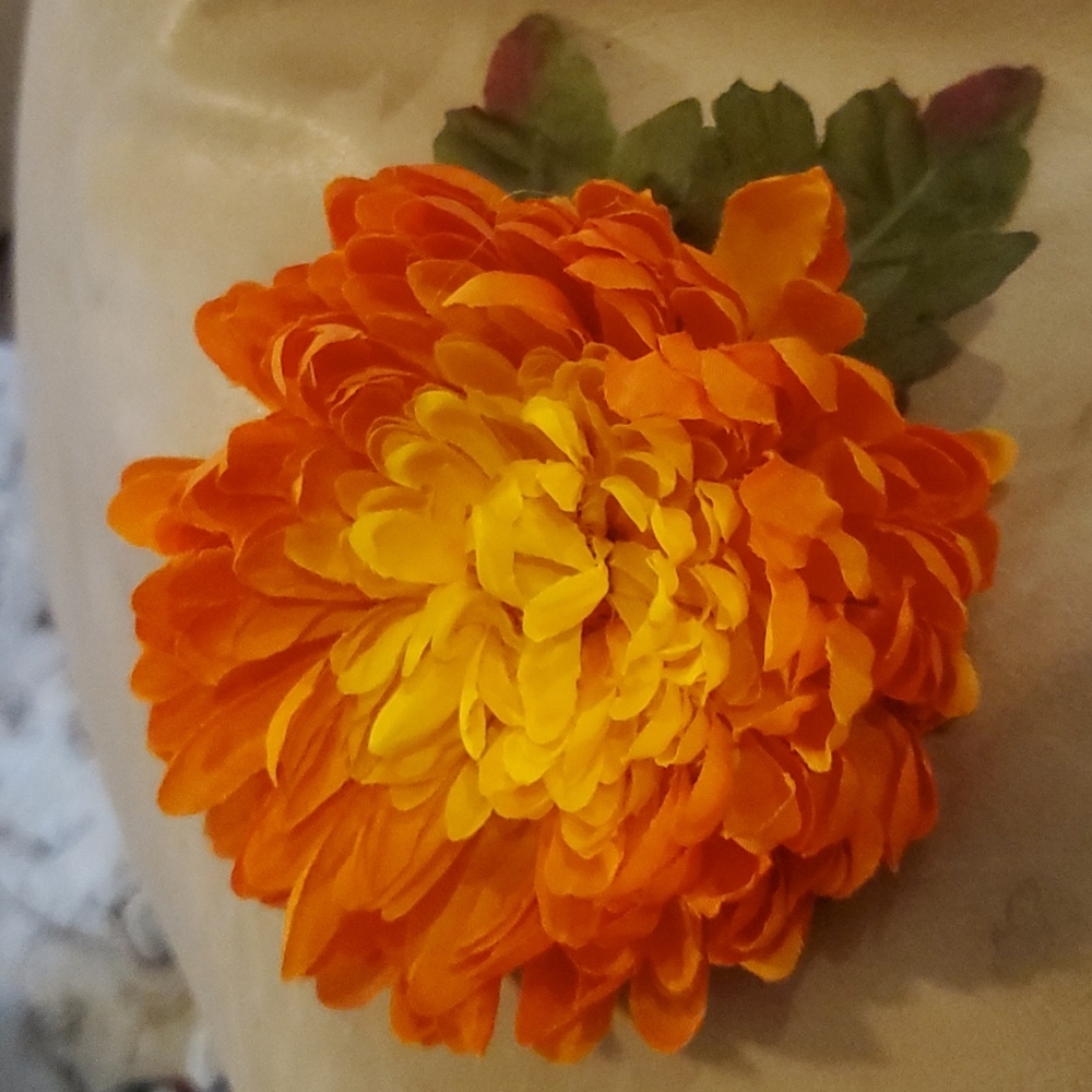 ***********SOLD *********1 Large Orange Mum Hair Flower